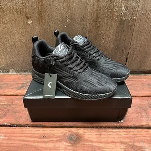 Conzuri Boosted Men’s Sneakers